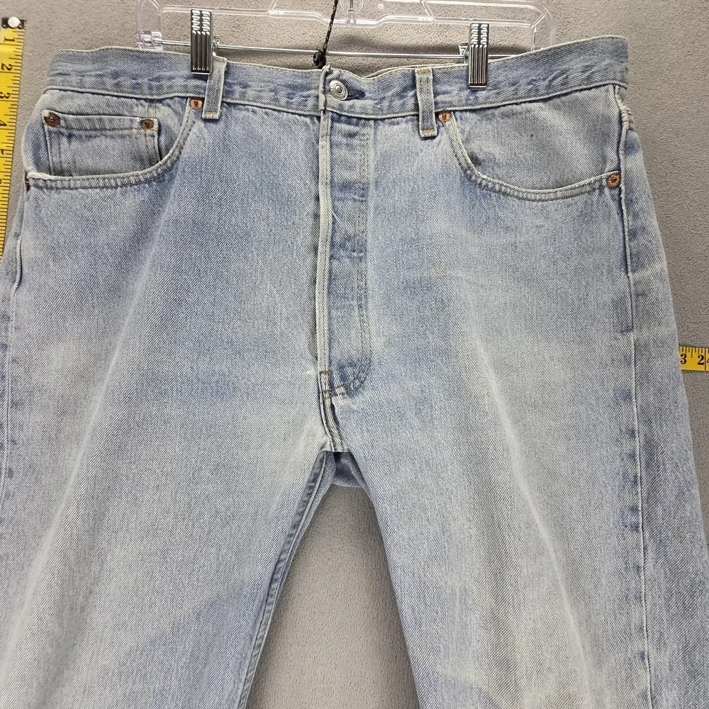 Vintage Levis 501 Jeans‎ Mens Blue Light Wash Straight Button Fly USA Fits 36x28